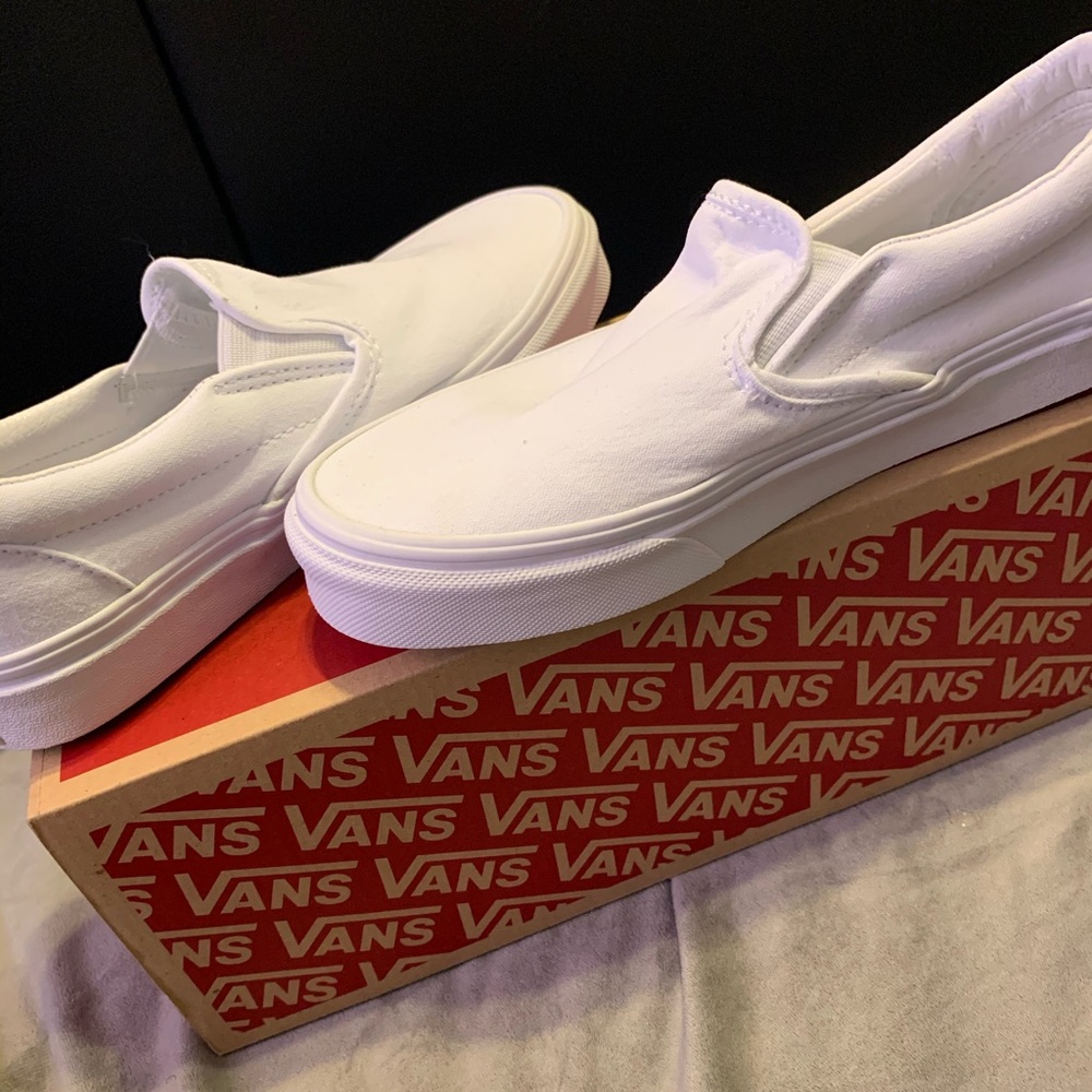 Slip-on Vans (White)